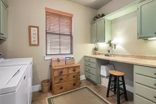 372 E Distant View Dr, Fredericksburg, TX 78624 - Photo 29