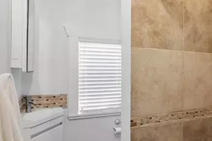 707 N Milam St, Fredericksburg, TX 78624 - Photo 57