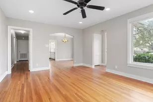 707 N Milam St, Fredericksburg, TX 78624 - Photo 15