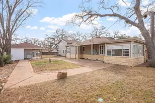707 N Milam St, Fredericksburg, TX 78624 - Photo 53