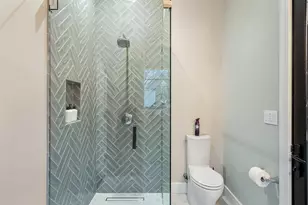 106 E College St, Fredericksburg, TX 78624 - Photo 31