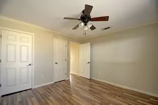 2910 Memorial Blvd, Kerrville, TX 78028 - Photo 19