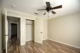 2910 Memorial Blvd, Kerrville, TX 78028 - Photo 11