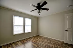 2910 Memorial Blvd, Kerrville, TX 78028 - Photo 13