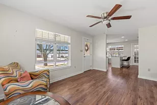 204 Morning Glory Dr, Fredericksburg, TX 78624 - Photo 9