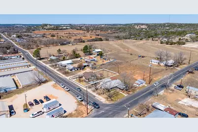 204 Morning Glory Dr, Fredericksburg, TX 78624 - Photo 29