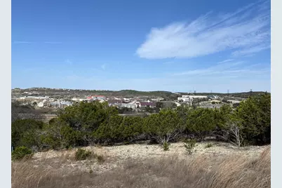 2101 N Stoneledge, Kerrville, TX 78028 - Photo 5