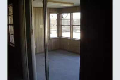 206 W Glenmoor Dr, Fredericksburg, TX 78624 - Photo 13