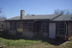 206 W Glenmoor Dr, Fredericksburg, TX 78624 - Photo 5