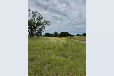 960 S Eagle St, Fredericksburg, TX 78624 - Photo 7