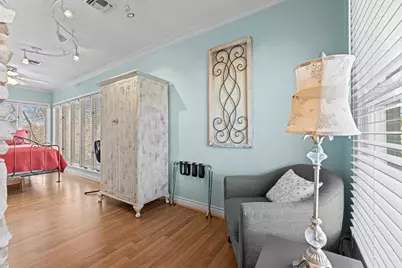 105 E Creek St, Fredericksburg, TX 78624 - Photo 21