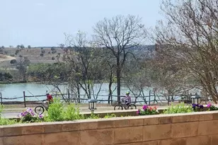 1000 1D &amp G3 Guadalupe St, Kerrville, TX 78028 - Photo 21