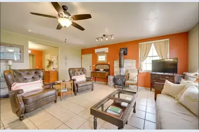 3809 N State Hwy 16, Fredericksburg, TX 78624 - Photo 19