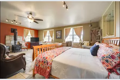 3809 N State Hwy 16, Fredericksburg, TX 78624 - Photo 17