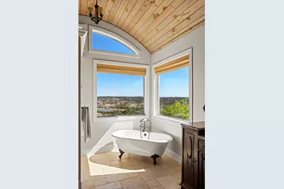 203 Flight Path, Fredericksburg, TX 78624 - Photo 21