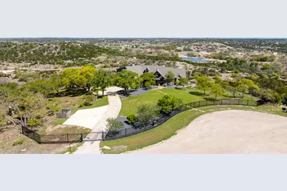 203 Flight Path, Fredericksburg, TX 78624 - Photo 3