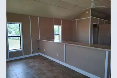 306 N West St, Burnet, TX 78611 - Photo 3