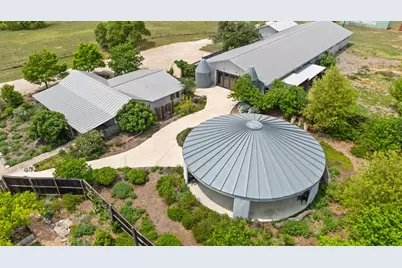 208 Danos Rd., Fredericksburg, TX 78624 - Photo 3