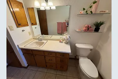 1011 Avenue C, Fredericksburg, TX 78624 - Photo 11