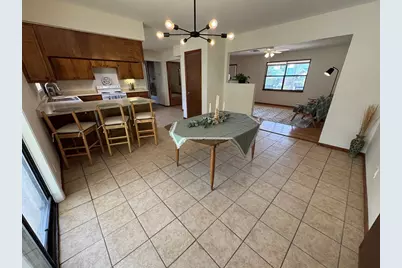 1011 Avenue C, Fredericksburg, TX 78624 - Photo 7