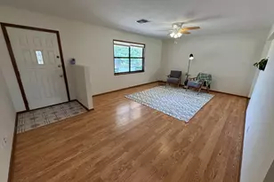 1011 Ave C, Fredericksburg, TX 78624 - Photo 3