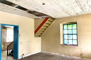 602 W Austin St, Fredericksburg, TX 78624 - Photo 5