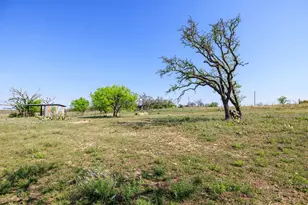 453 Reeves Ln, Harper, TX 78631 - Photo 23