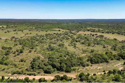 000 N County Rd 402, Llano, TX 78643 - Photo 7
