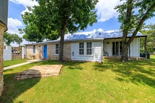 223 W Creek St, Fredericksburg, TX 78624 - Photo 41