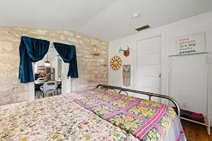 223 W Creek St, Fredericksburg, TX 78624 - Photo 25