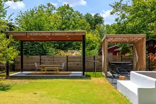 223 W Creek St, Fredericksburg, TX 78624 - Photo 31