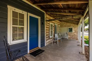 223 W Creek St, Fredericksburg, TX 78624 - Photo 5