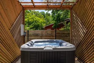 223 W Creek St, Fredericksburg, TX 78624 - Photo 35