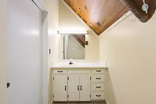 101 Catalina Ct, Kerrville, TX 78028 - Photo 21