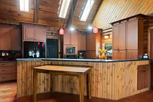 101 Catalina Ct, Kerrville, TX 78028 - Photo 9