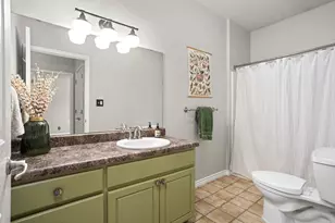 605 Persimmon Ct, Fredericksburg, TX 78624 - Photo 21