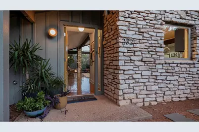 202 Tanglewood Dr, Fredericksburg, TX 78624 - Photo 5