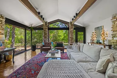 202 Tanglewood Dr, Fredericksburg, TX 78624 - Photo 7