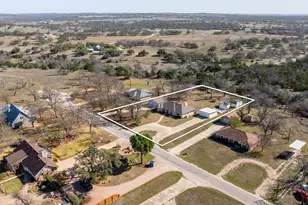 134 Bobbie Lynn St, Harper, TX 78631 - Photo 11