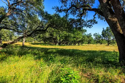 3736-4 County Rd 113, Llano, TX 78643 - Photo 9