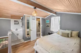 305 N Elk St, Fredericksburg, TX 78624 - Photo 27