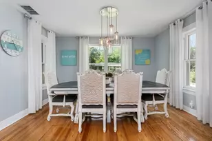 108 W Centre St, Fredericksburg, TX 78624 - Photo 3