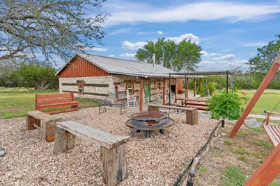 5996 Ranch Rd 1376, Fredericksburg, TX 78624 - Photo 31