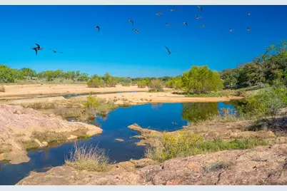 1263 County Rd 102, Llano, TX 78643 - Photo 11