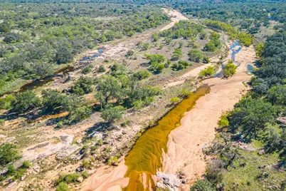 000 County Rd 102, Llano, TX 78643 - Photo 33