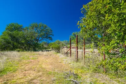 000 County Rd 102, Llano, TX 78643 - Photo 25