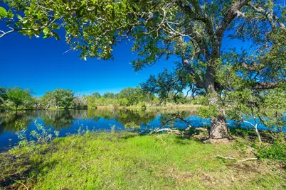 000 County Rd 102, Llano, TX 78643 - Photo 23