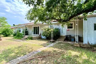 1206 Crenwelge Dr, Fredericksburg, TX 78624 - Photo 35