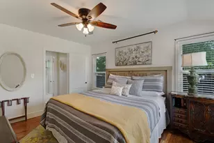 305 S Bowie, Fredericksburg, TX 78624 - Photo 7