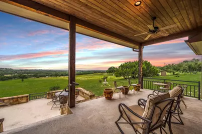 328 E Distant View Dr, Fredericksburg, TX 78624 - Photo 27